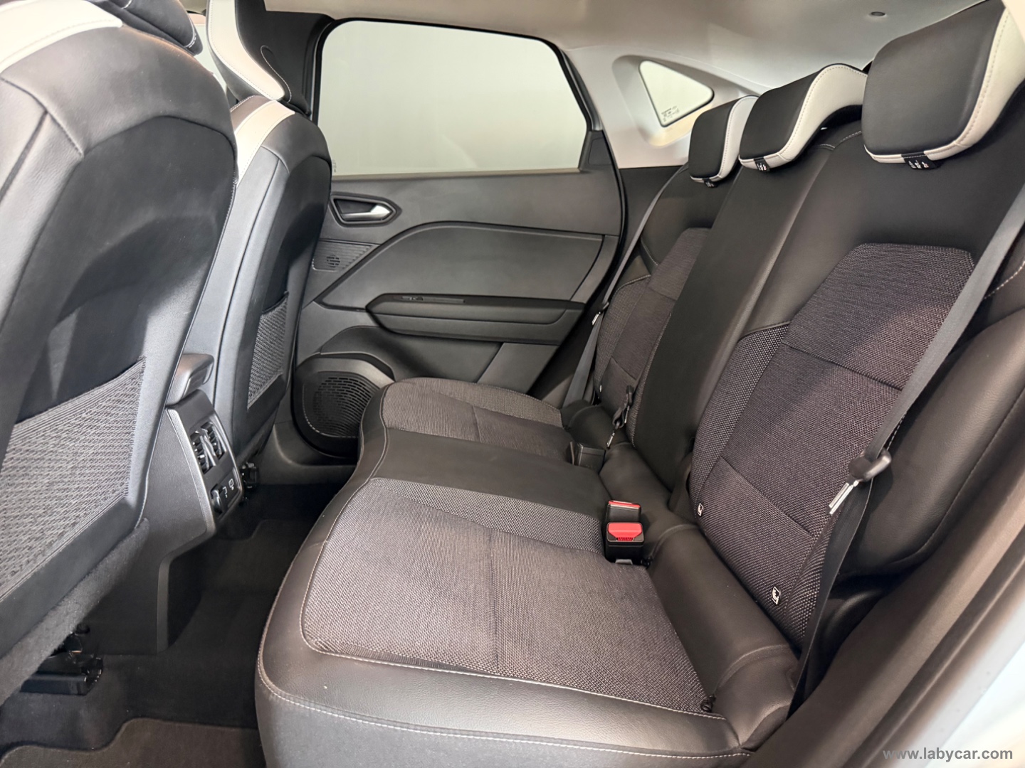 Captur TCe 12V 90 CV Zen - immagine 7