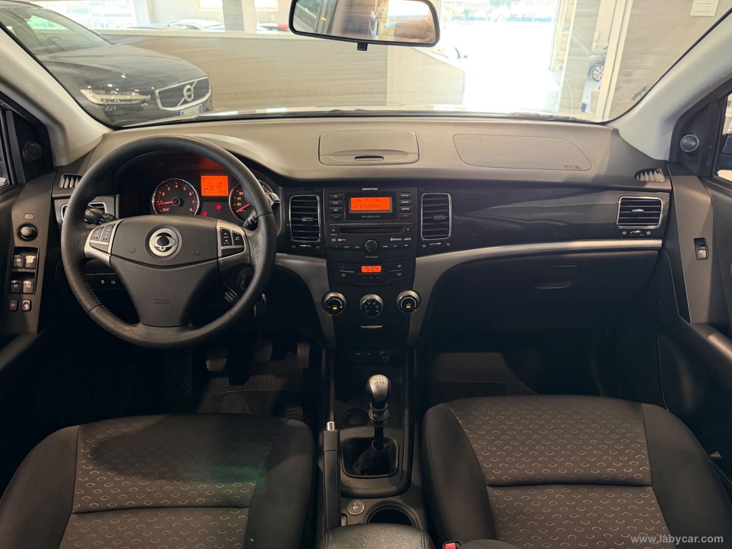 Korando 2.0 2WD MT GPL C - immagine 7