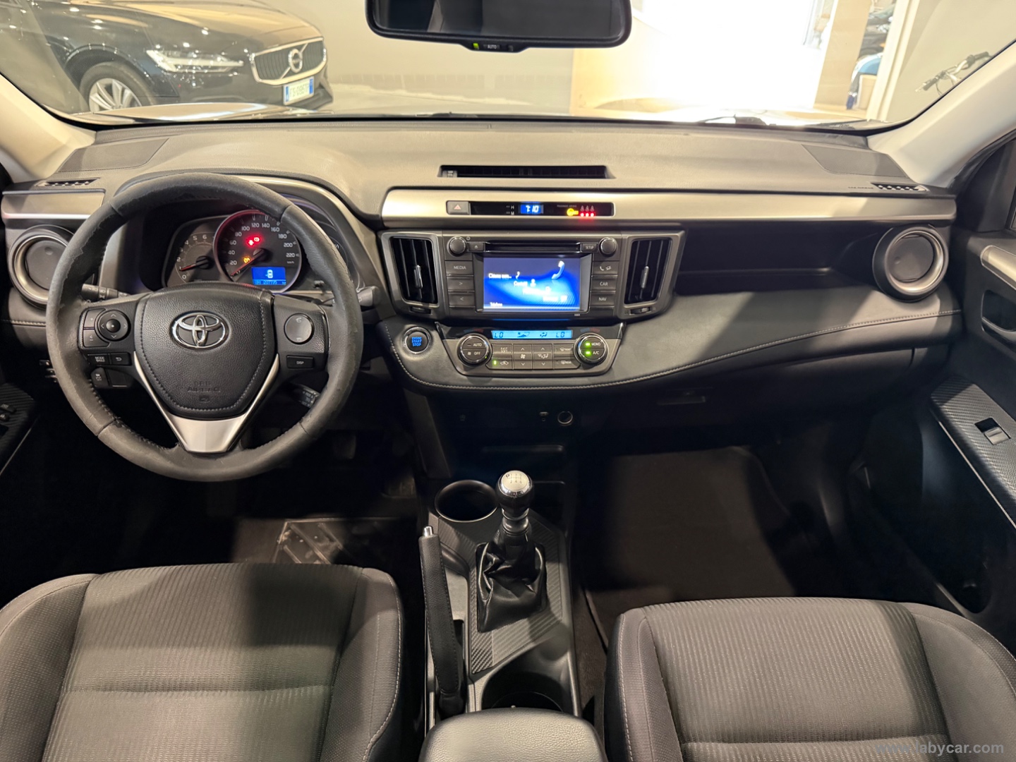 RAV4 2.0 D-4D 2WD - immagine 7