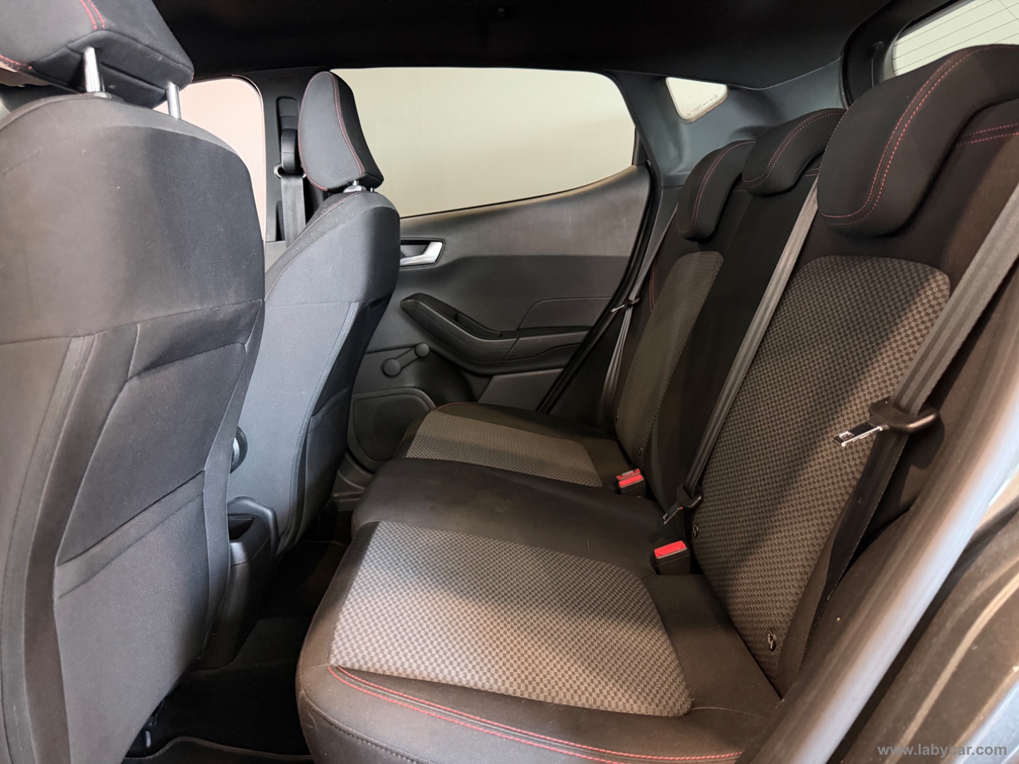 Fiesta 1.0 Ecoboost 100 CV 5p. ST-Line - immagine 7