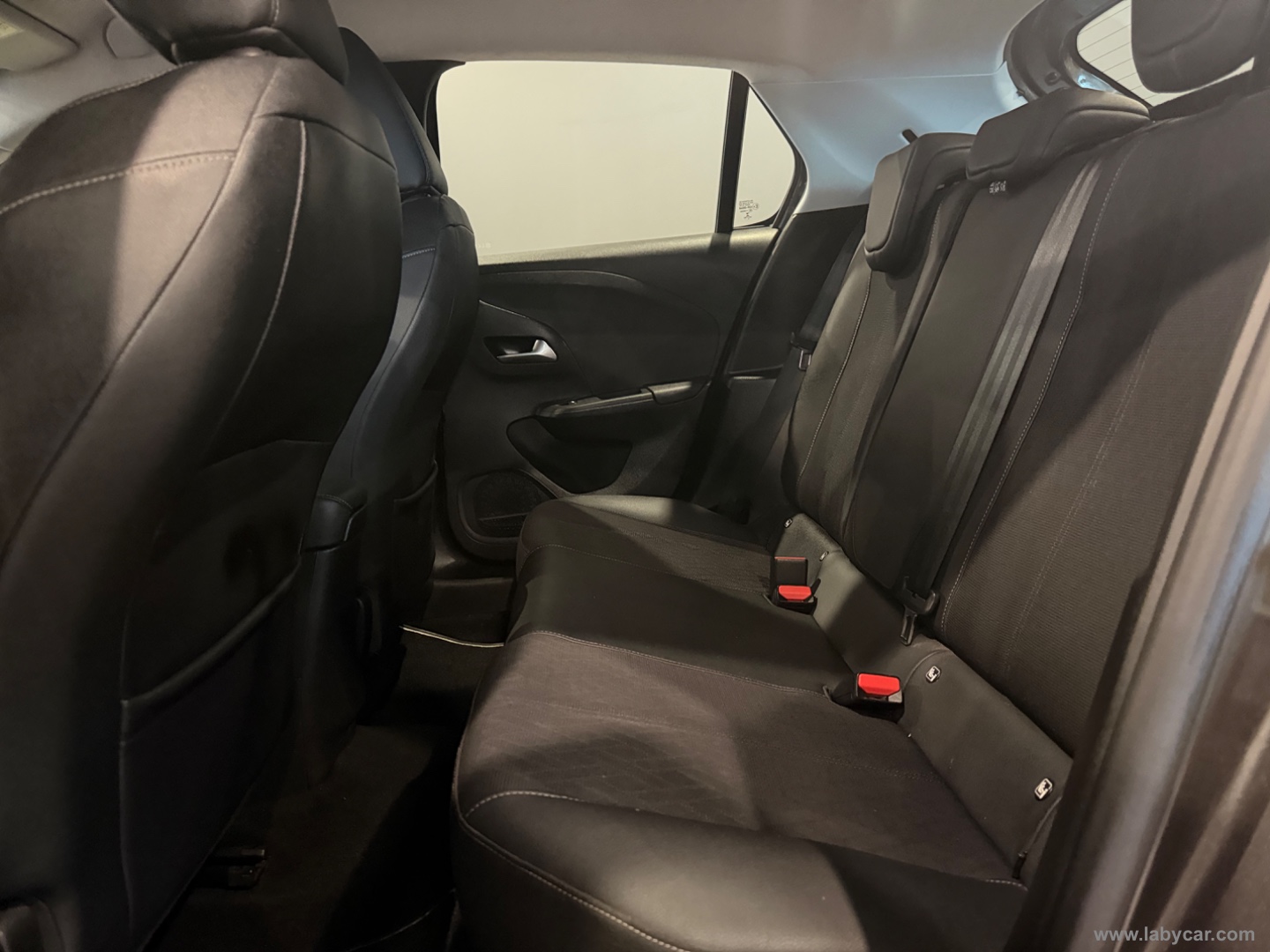 Corsa 1.5 D 100 CV Elegance - immagine 7