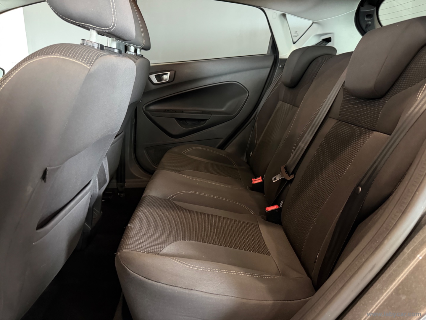 Fiesta 1.5 TDCi 75 CV 5p. Business - immagine 7