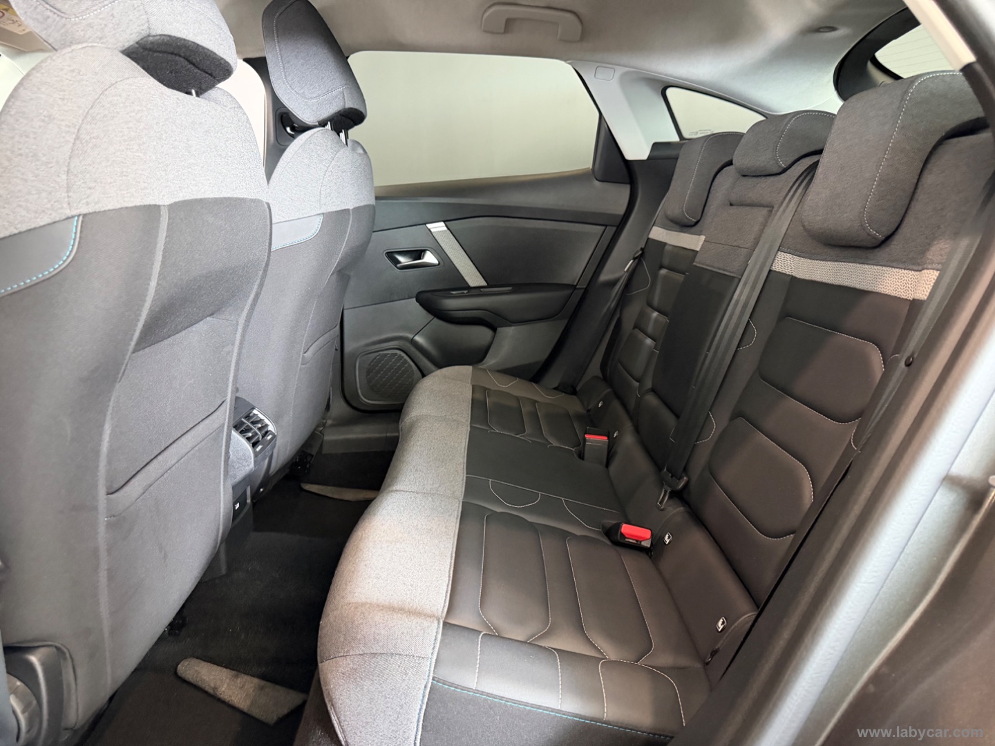 C4 PureTech 130 S&S Shine - immagine 7