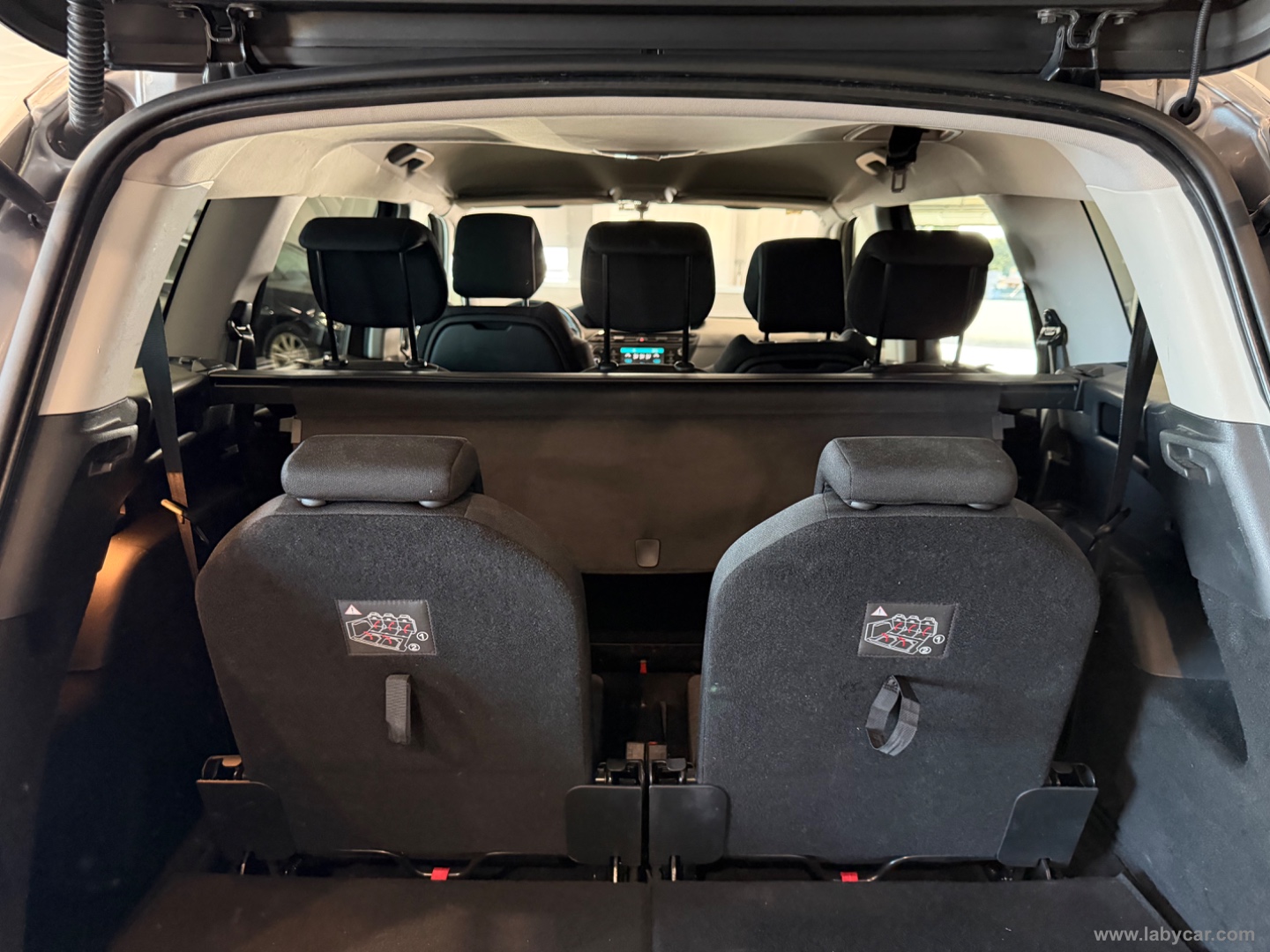 Grand C4 S.T. BlueHDi 130 S&S Feel - immagine 7