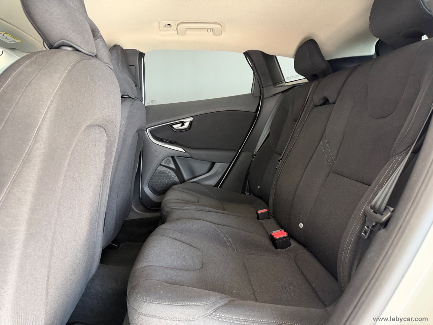 V40 D2 Business - immagine 7