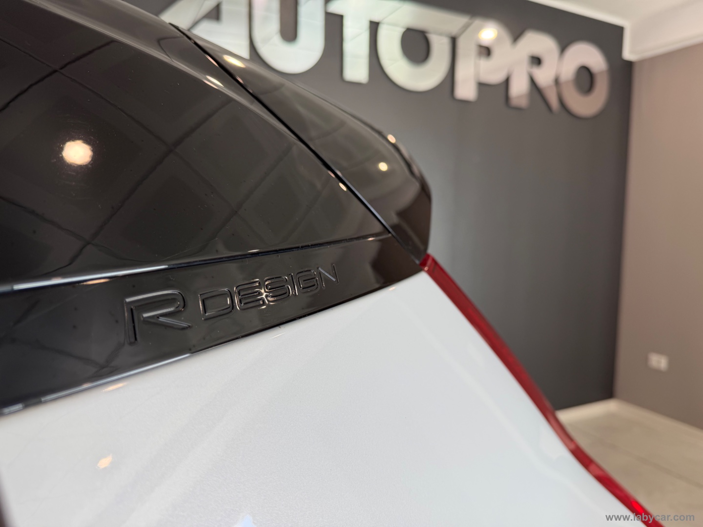 XC40 D3 Geartronic R-design - immagine 7