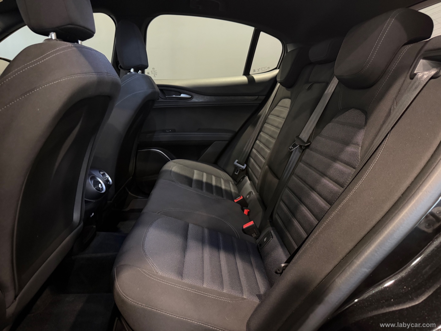 Stelvio 2.2 T.d. 190 CV AT8 Q4 Sup. Bus. - immagine 7