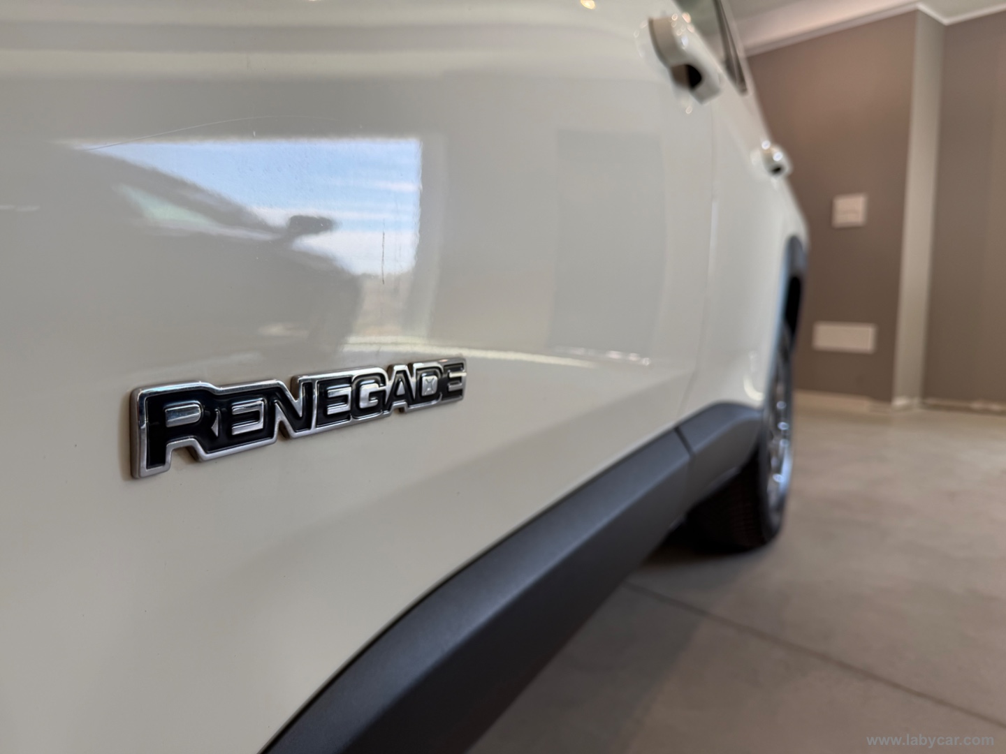 Renegade 1.6 Mjt 120CV Longitude - immagine 7