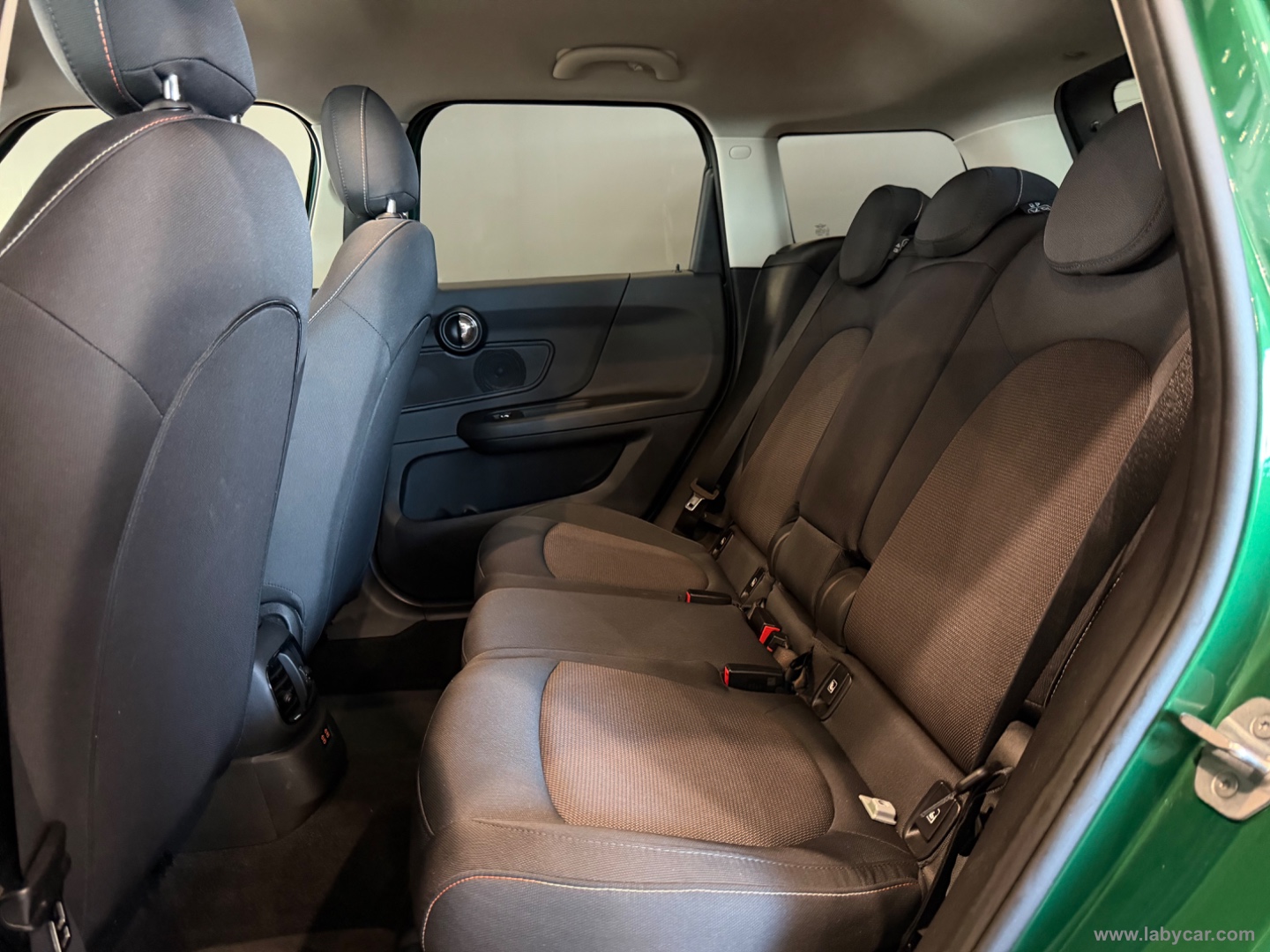 Mini Cooper D Business Countryman Aut. - immagine 7