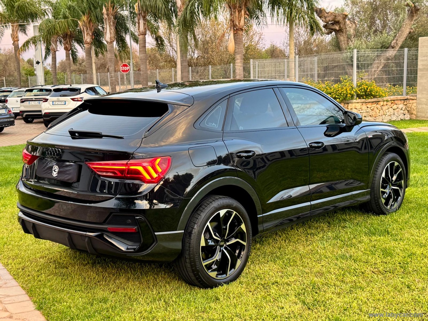 Q3 SPB 35 TDI S tronic S line edition IDENTITY BLACK - immagine 7