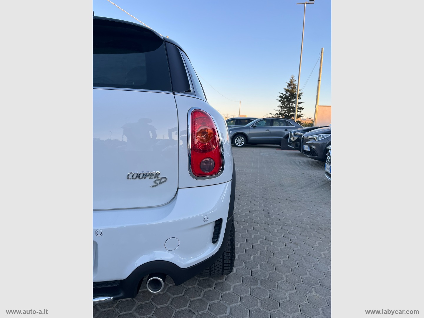 Mini Cooper SD Countryman ALL4 - immagine 7