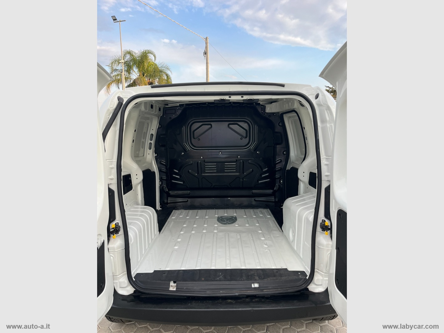 Fiorino 1.3 MJT 95CV Cargo Adventure - immagine 7