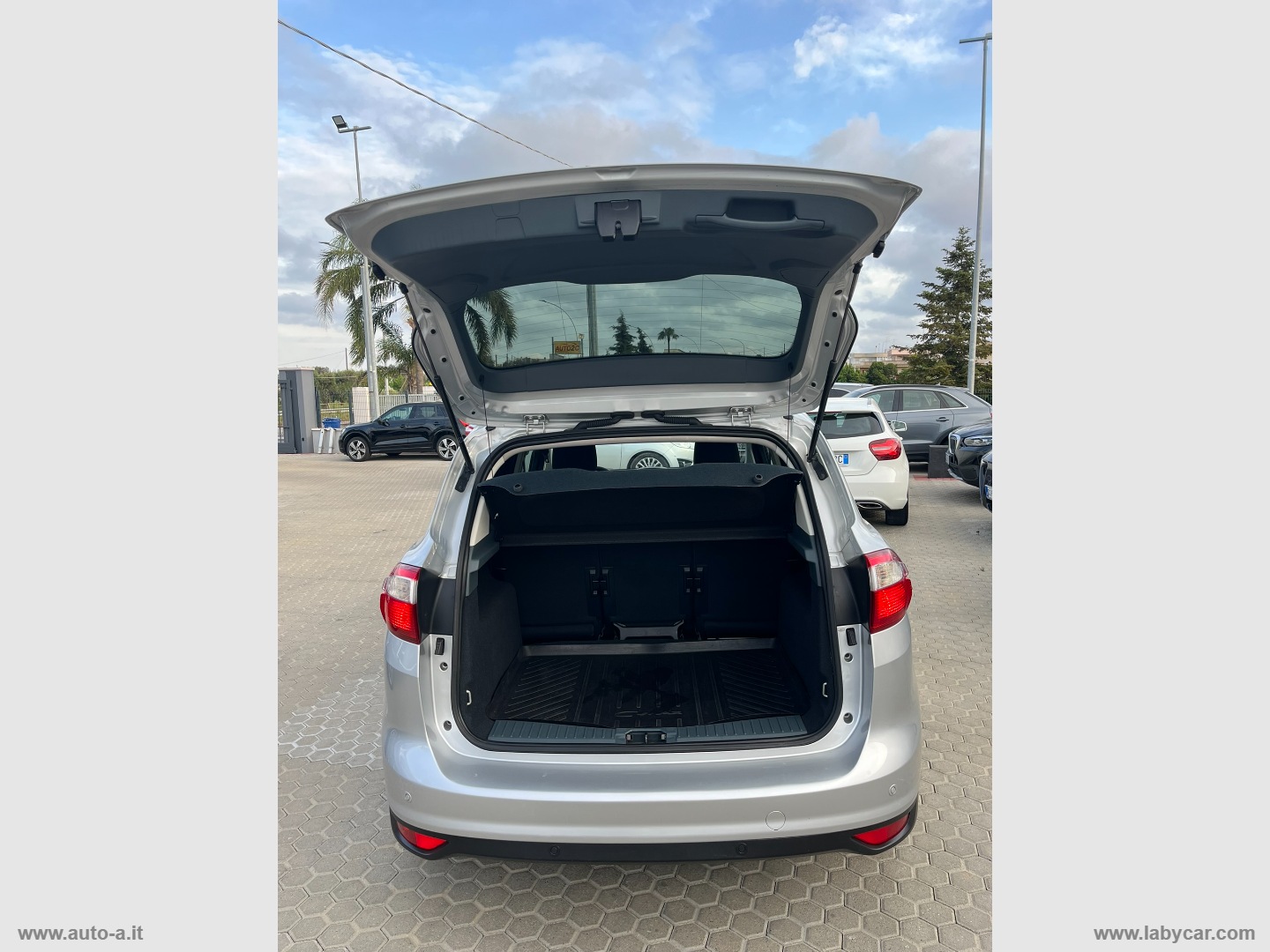 C-Max 1.6 TDCi 115 CV Titanium - immagine 7