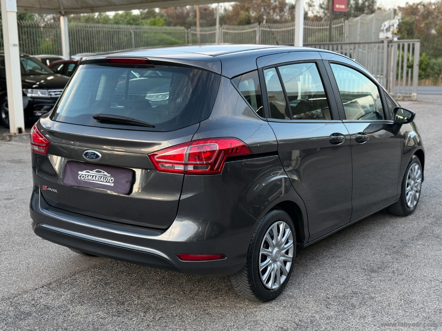 B-Max 1.4 90 CV GPL Business Titanium - immagine 7