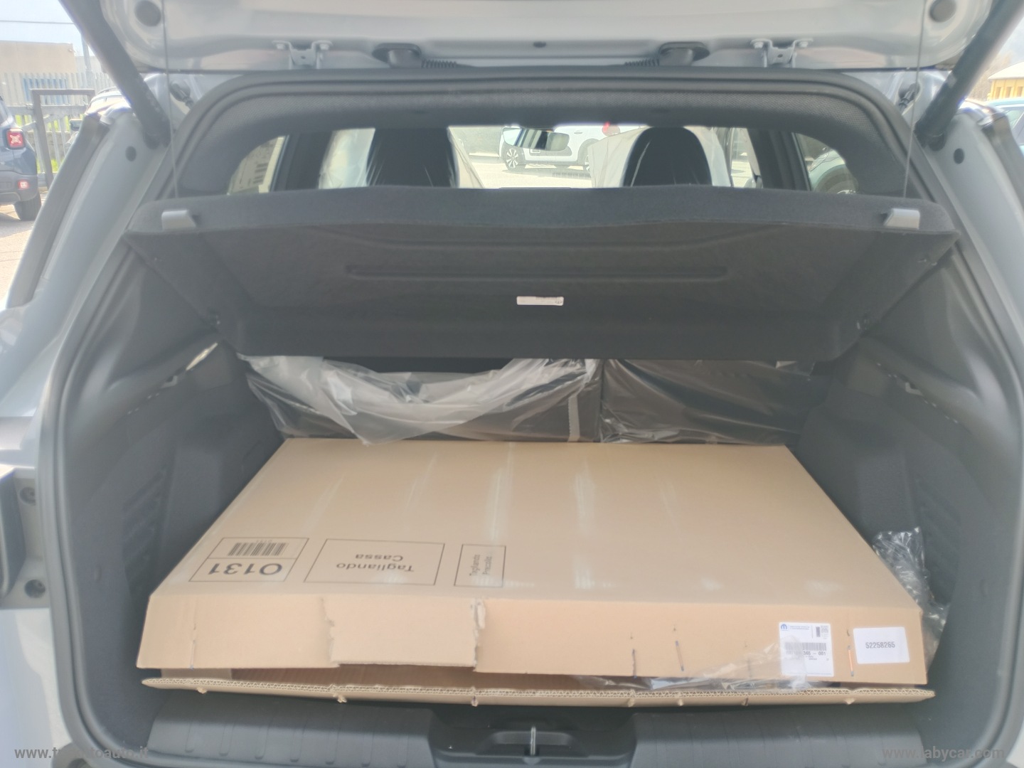 Avenger 1.2 T. 145CV EHYBRID 4xe The North Face - immagine 7