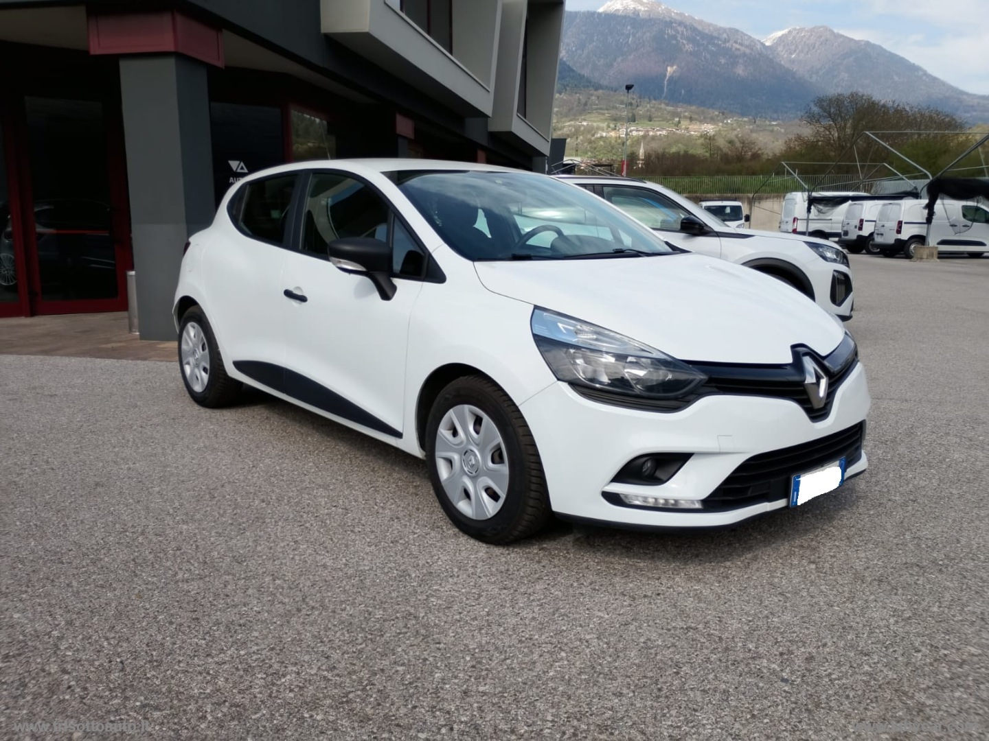 Clio 1.5 dCi 8V 90CV S&S 5p. Van - immagine 7