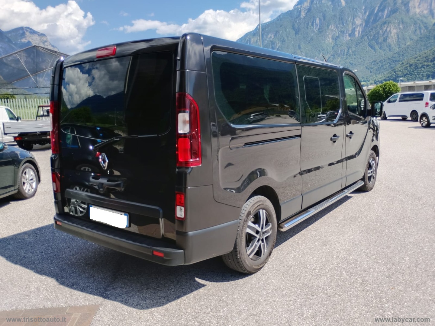 Trafic BluedCi 150CV PL-TN Authentic 9 POSTI - immagine 7