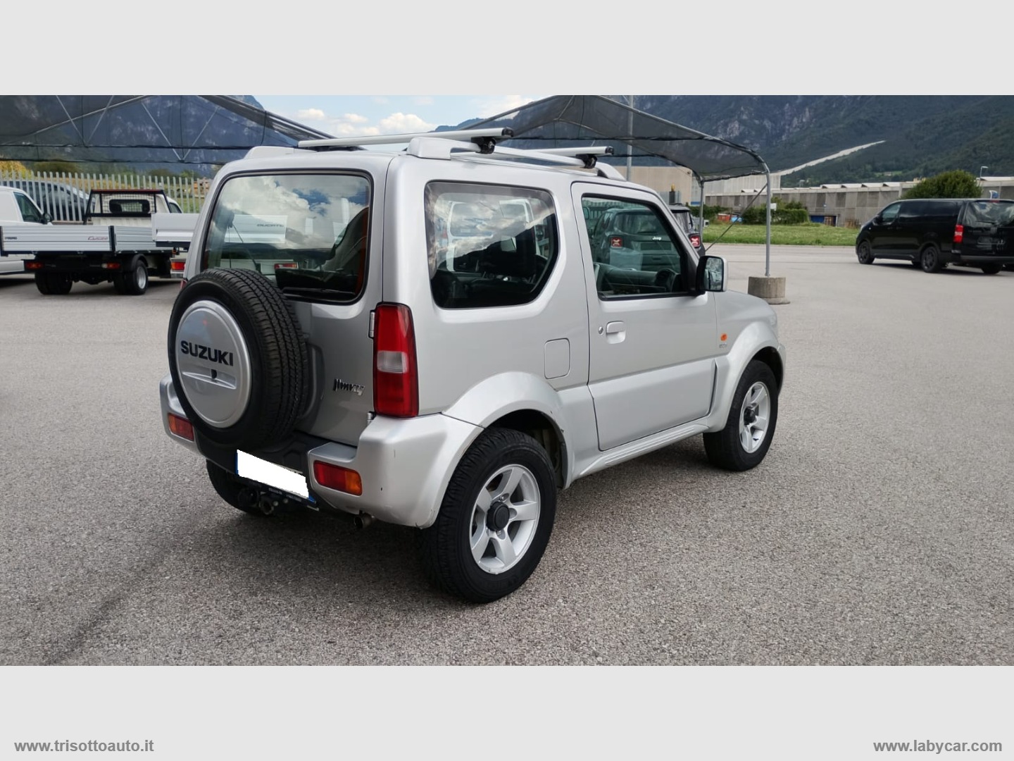Jimny 1.5 DDiS 4WD JLX CON GANCIO TRAINO - immagine 7