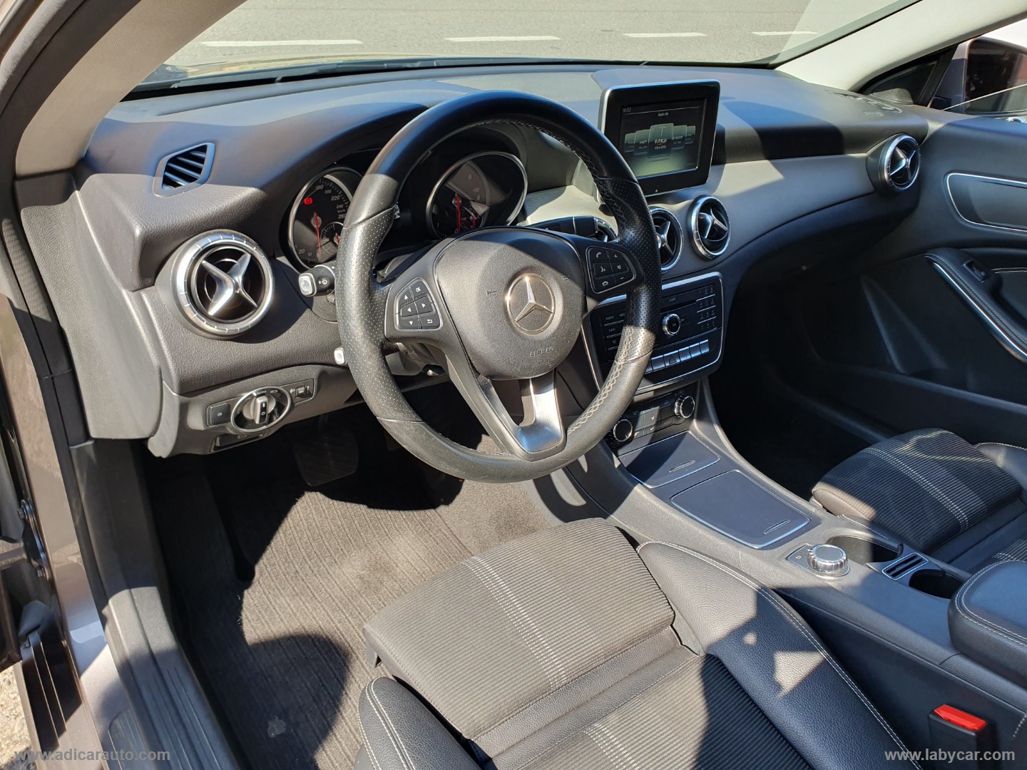CLA 200 d S.W. 4Matic Automatic - immagine 7