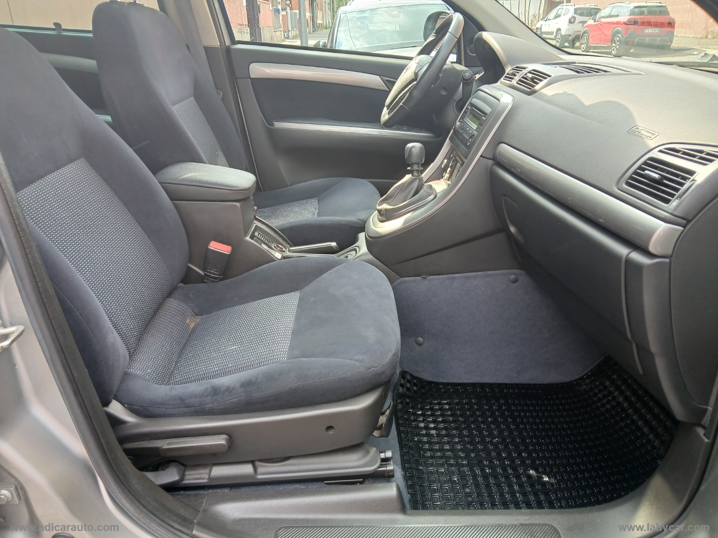 Croma 1.9 MJT Emotion - immagine 7