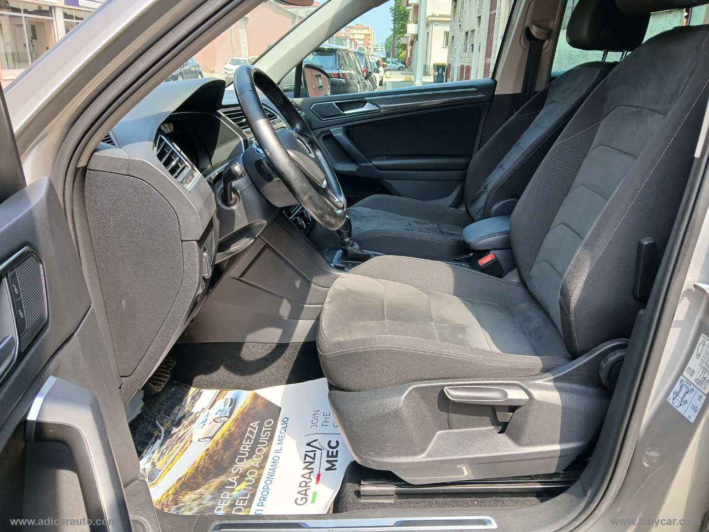 Tiguan 2.0 TDI DSG Executive BMT - immagine 7