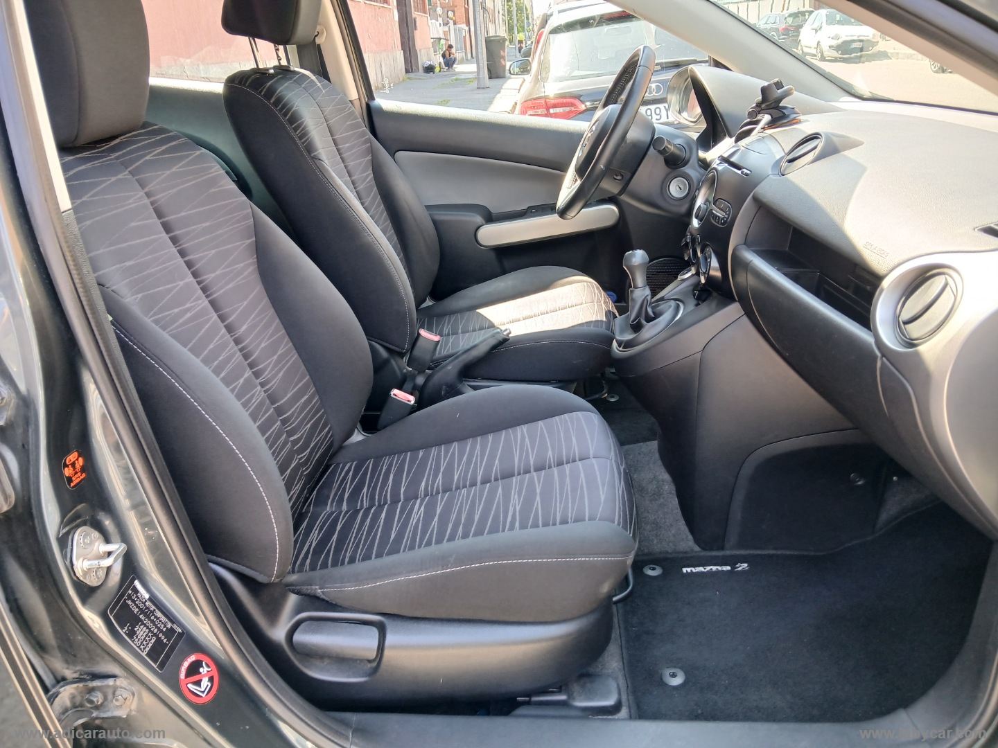 Mazda2 1.3 16V 75 CV 5p. GPL - immagine 7