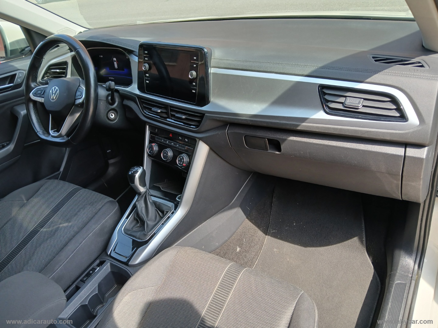 T-Roc 2.0 TDI SCR Life - immagine 7