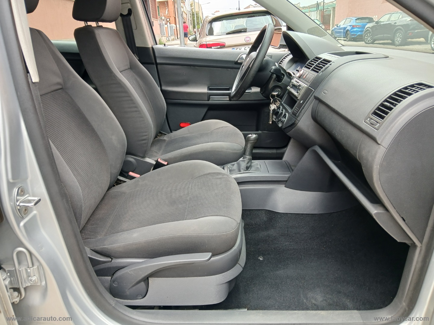 Polo 1.4 16V 80CV 5p. Comfortline - immagine 7