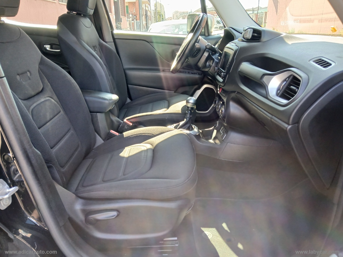 Renegade 2.0 Mjt 140 CV 4WD AD. Limited - immagine 7