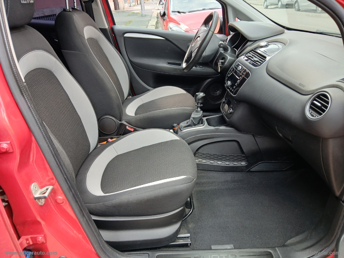 Punto 0.9 Turbo S&S 5p. - immagine 7