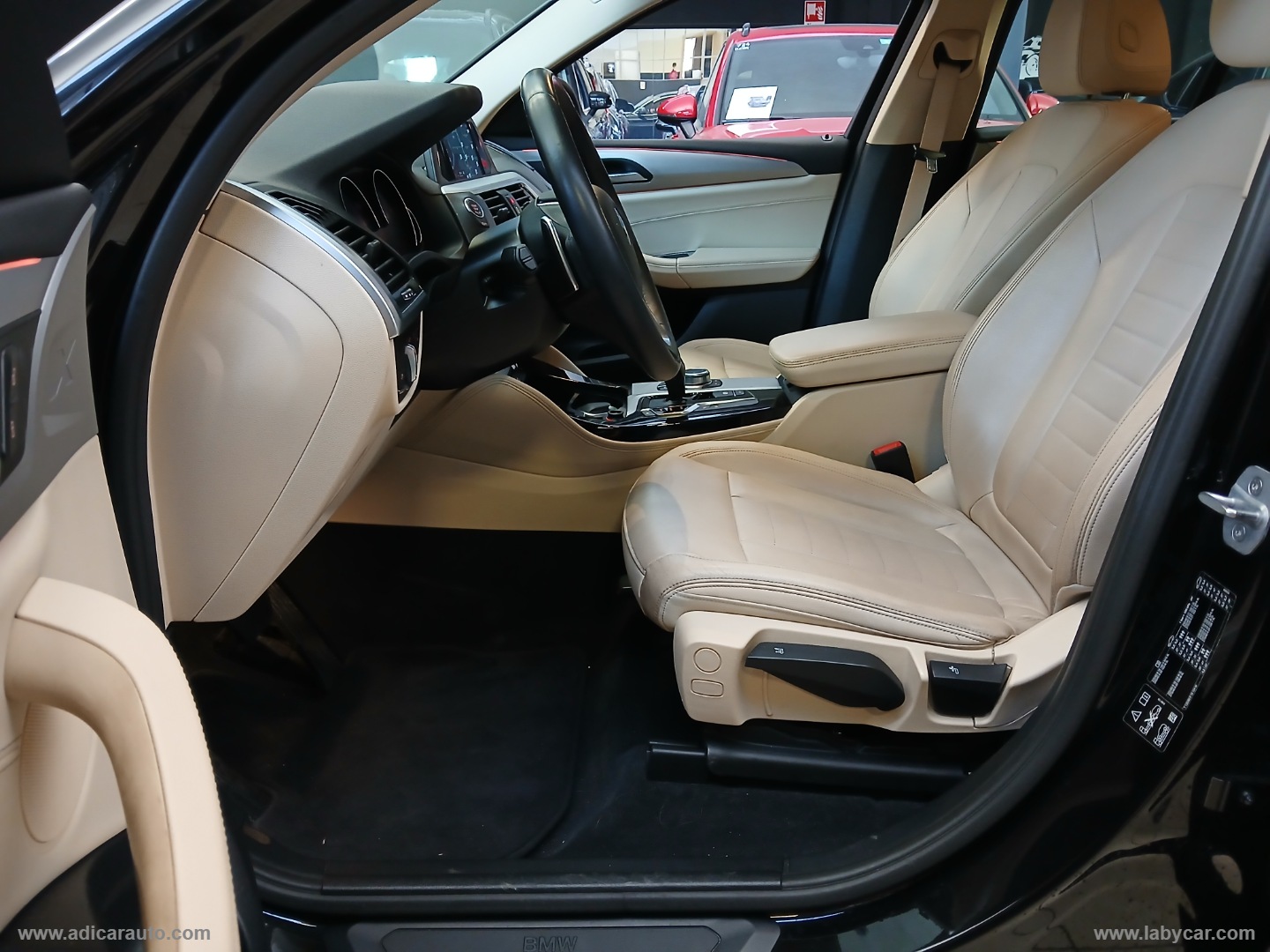 X4 xDrive20d xLine - immagine 7