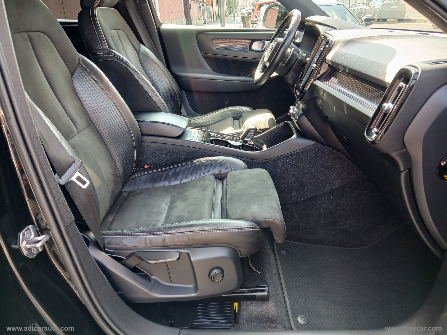 XC40 D3 AWD Geartronic R-design - immagine 7
