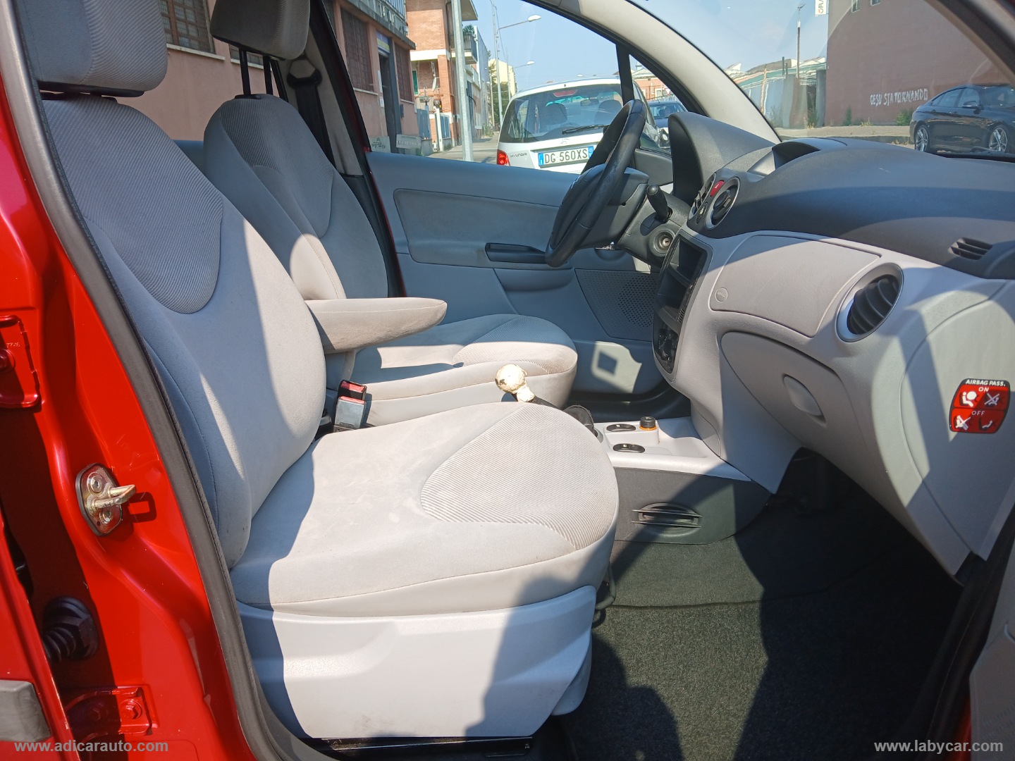 C3 1.1 60 CV - immagine 7
