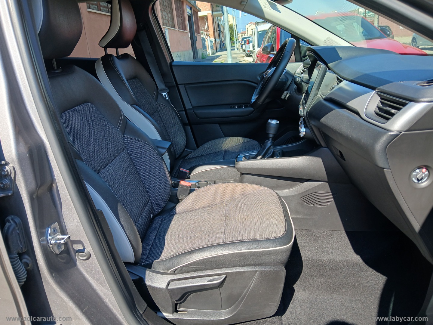Captur TCe 140 CV Techno - immagine 7