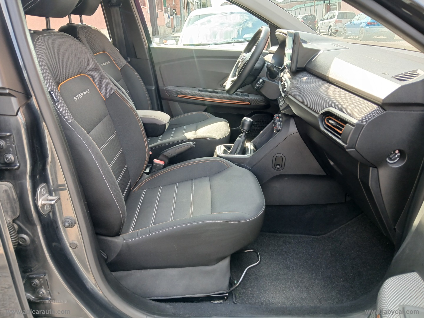 Sandero Stepway 1.0 TCe ECO-G Comfort - immagine 7