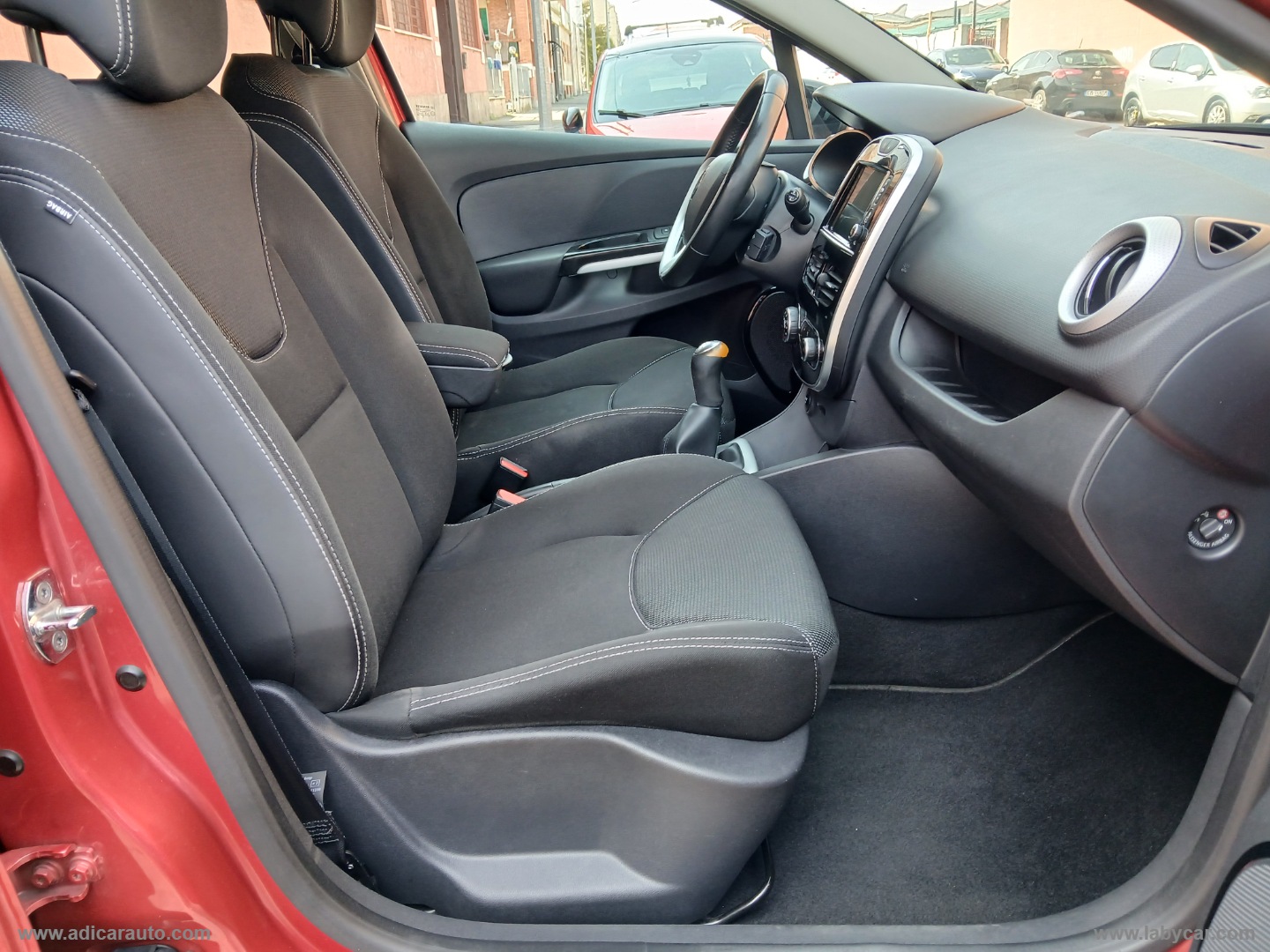 Clio 1.5 dCi 8V 90 CV S&S 5p. Duel - immagine 7