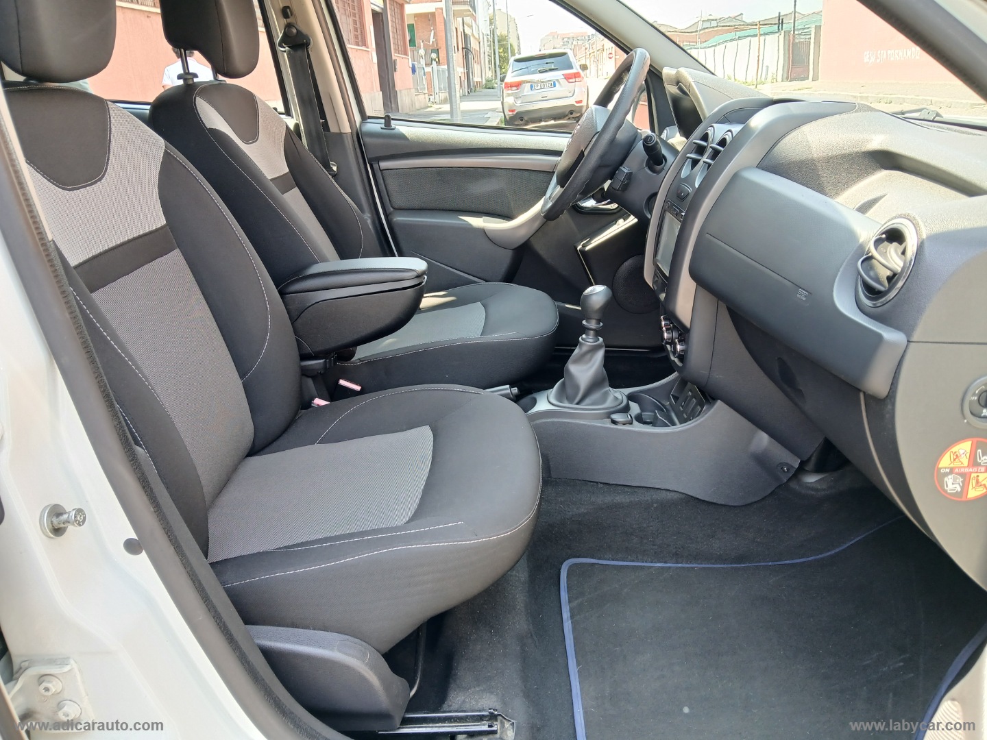 Duster 1.5 dCi 110 CV S&S 4x2 Ambiance - immagine 7
