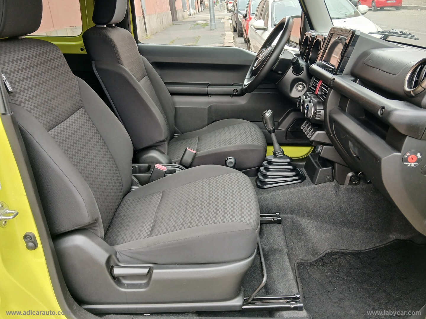 Jimny 1.5 5MT Top - immagine 7