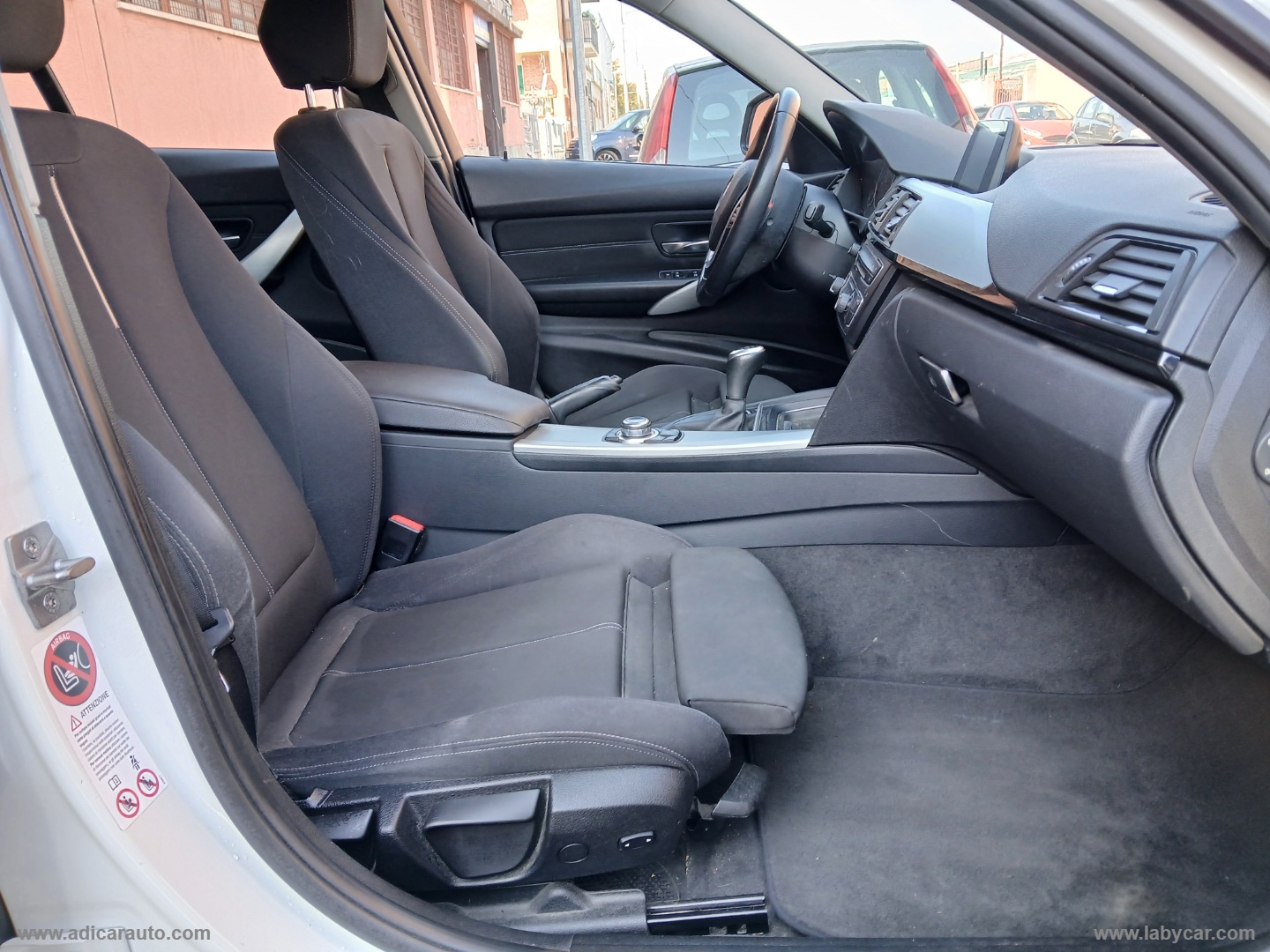 318d xDrive Touring Sport - immagine 7
