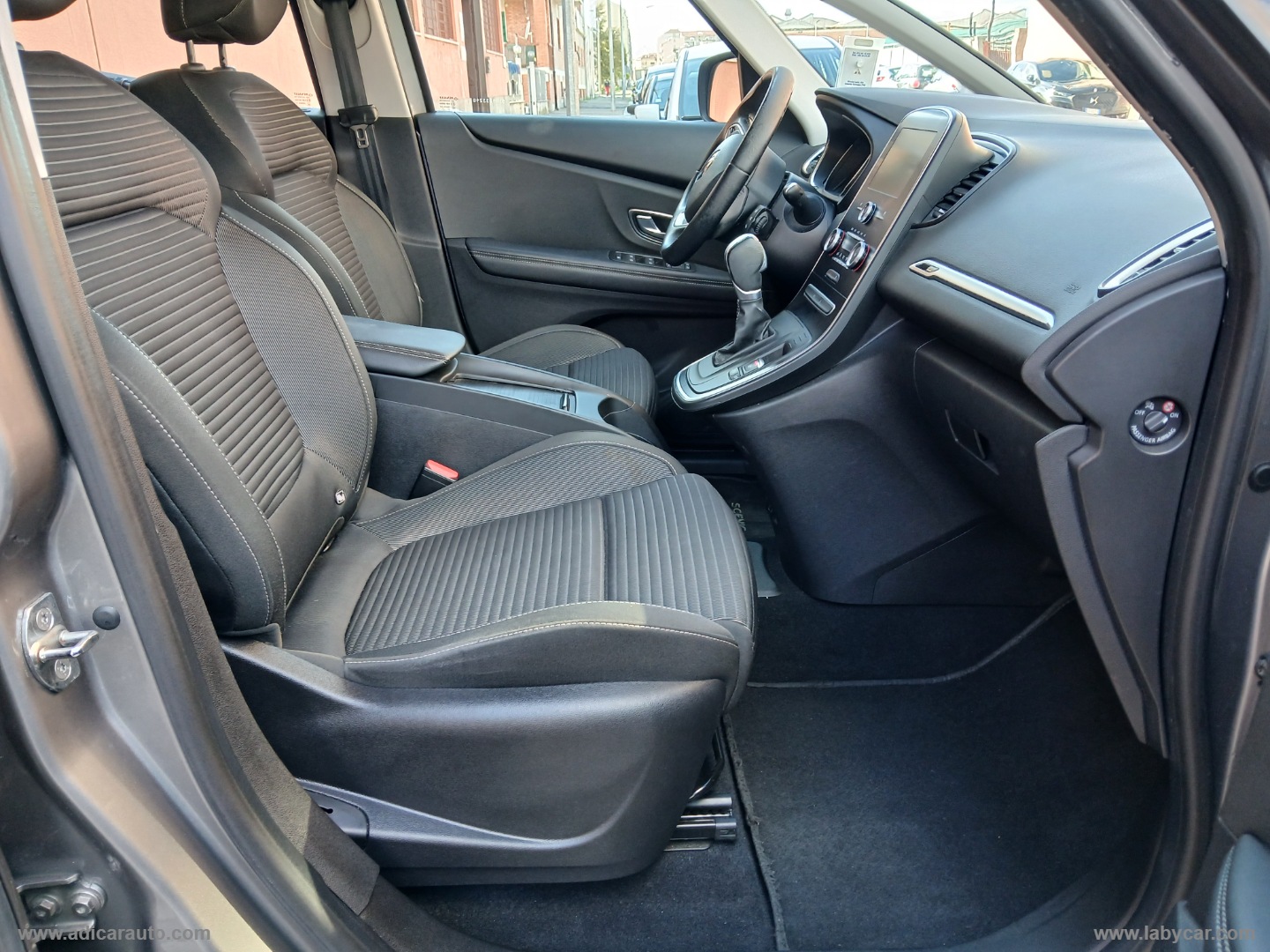 Scénic dCi 8V 110 CV EDC Energy Zen - immagine 7