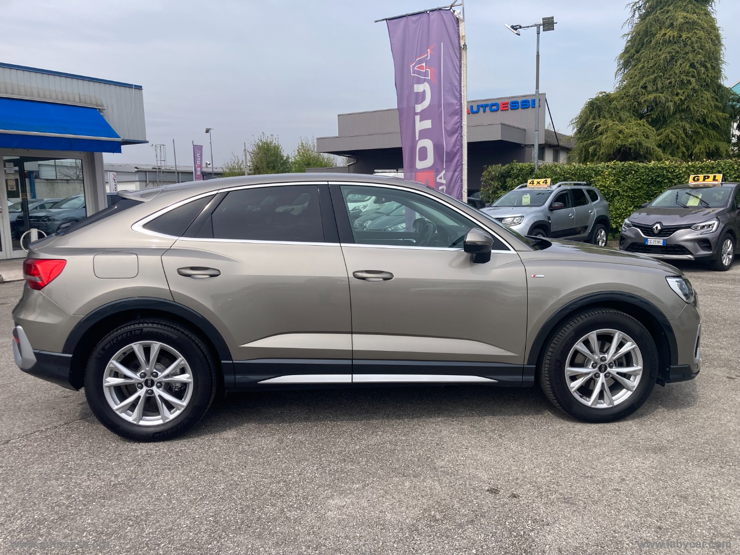 Q3 SPB 35 TDI quattro S tr. S line ed. - immagine 7