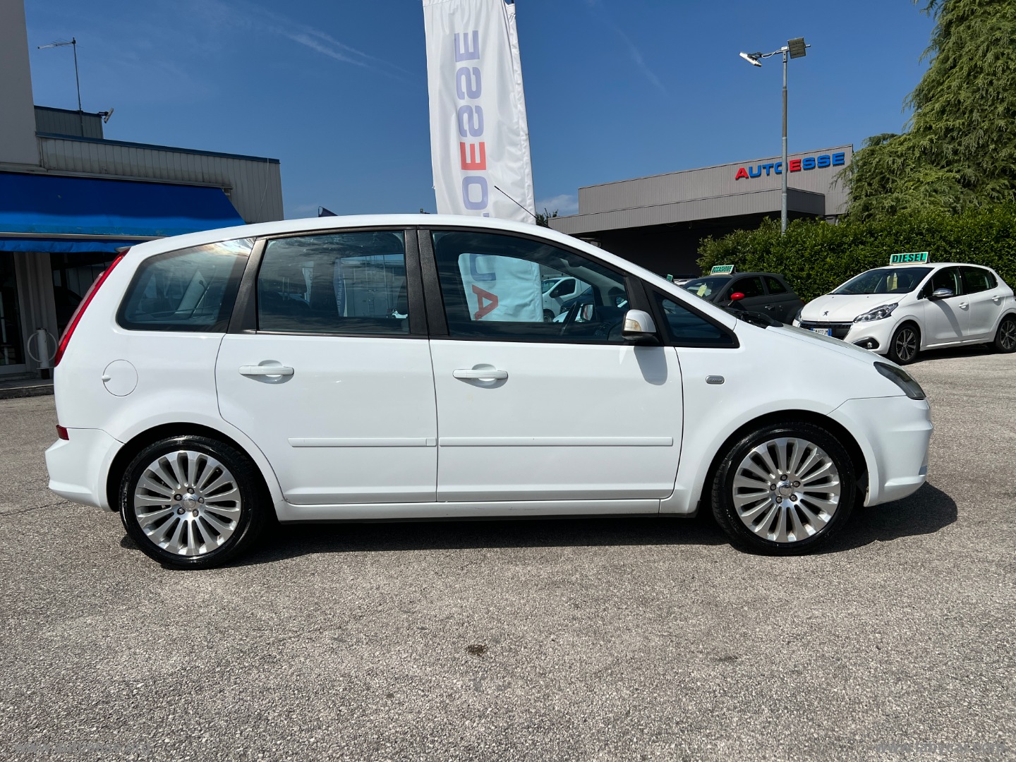 C-Max 1.6 TDCi 90 CV Titanium - immagine 7