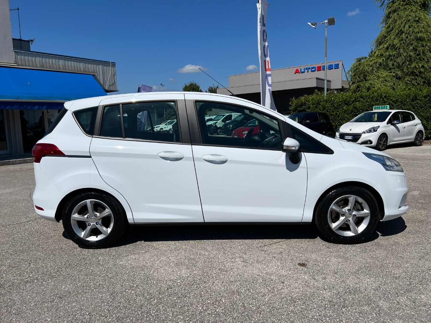 B-Max 1.4 90 CV GPL - immagine 7