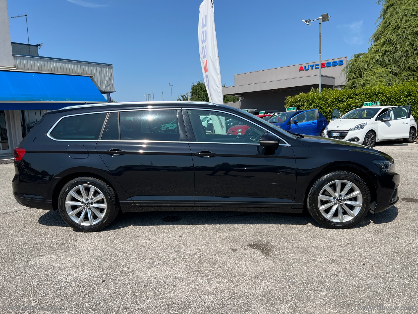 Passat Variant 2.0 TDI DSG Business BMT - immagine 7