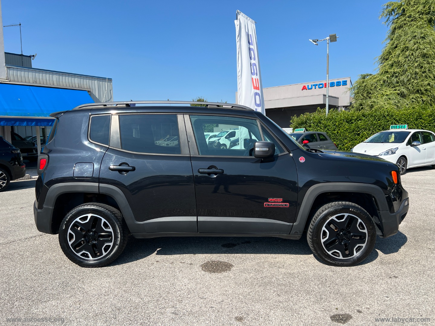Renegade 2.0 Mjt 170CV 4WD AUT. TRAILHAWK - immagine 7