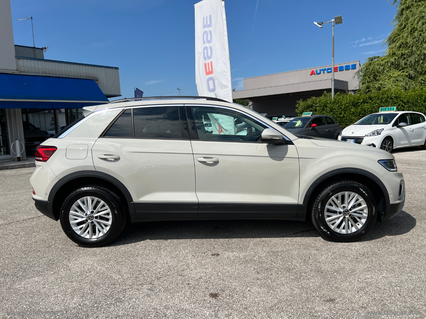 T-Roc 1.0 TSI Life - immagine 7