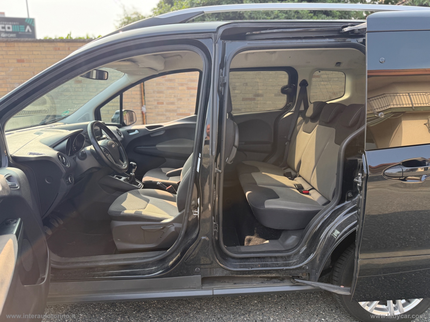 Tourneo Courier 1.0 EcoBoost 100 CV Plus EURO 6, VEICOLO 5 POSTI - immagine 7