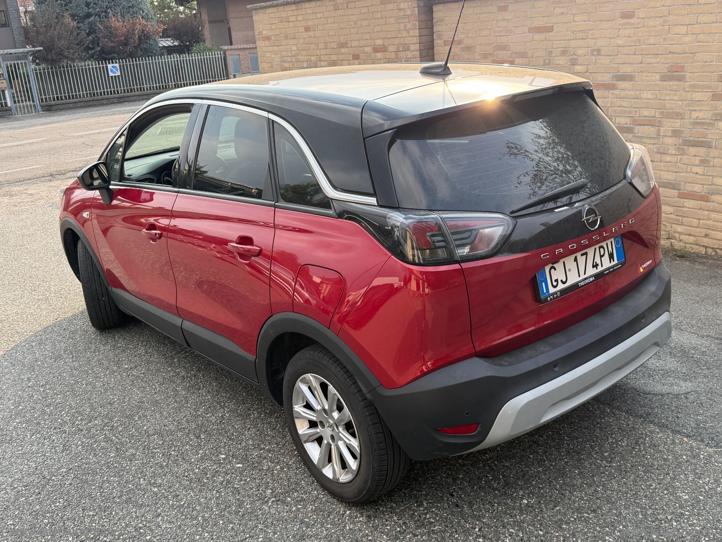 Crossland 1.2 T. 12V 110 CV S&S D. & T. - immagine 7