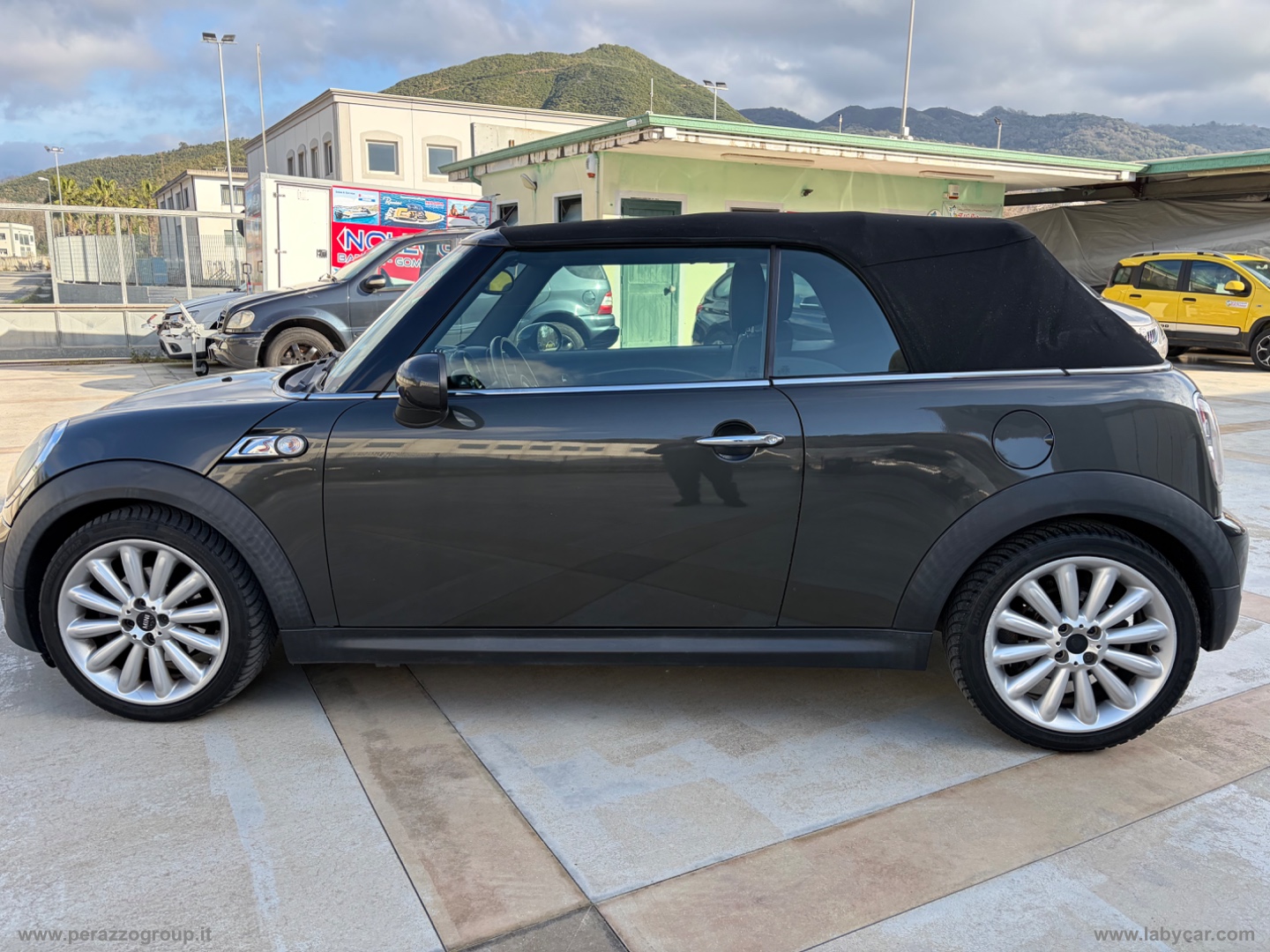 Mini Cooper SD Cabrio - immagine 7