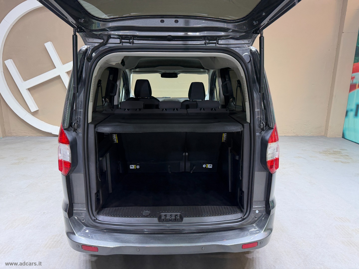 Tourneo Connect 1.0 EcoBoost Plus *5 POSTI*DOPPIA PORTA*VETRI SCURI* - immagine 7